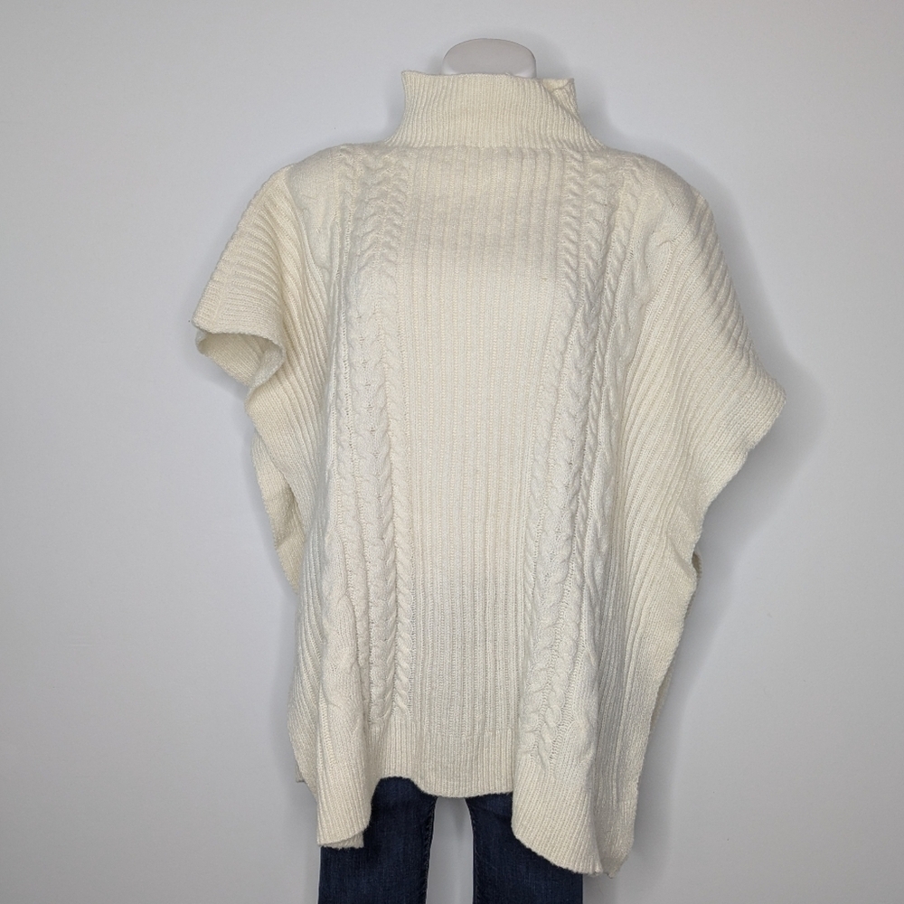 NWT Kelly & Katie Cream Draped Cable Knit Poncho Sweater OS